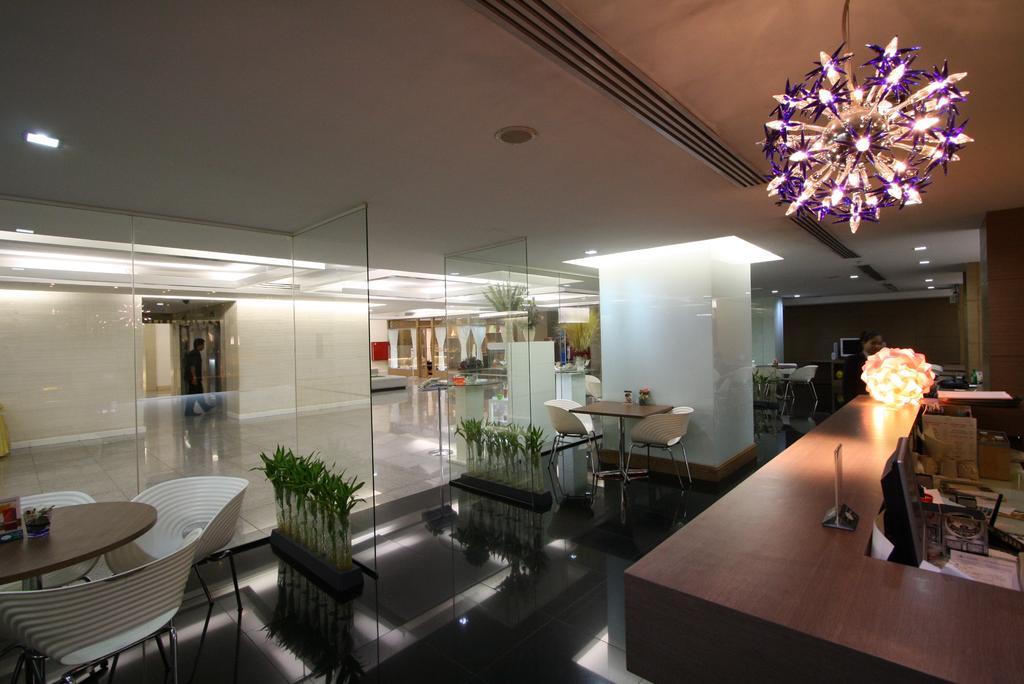 Baiyoke Suite Hotel Bangkok Kültér fotó